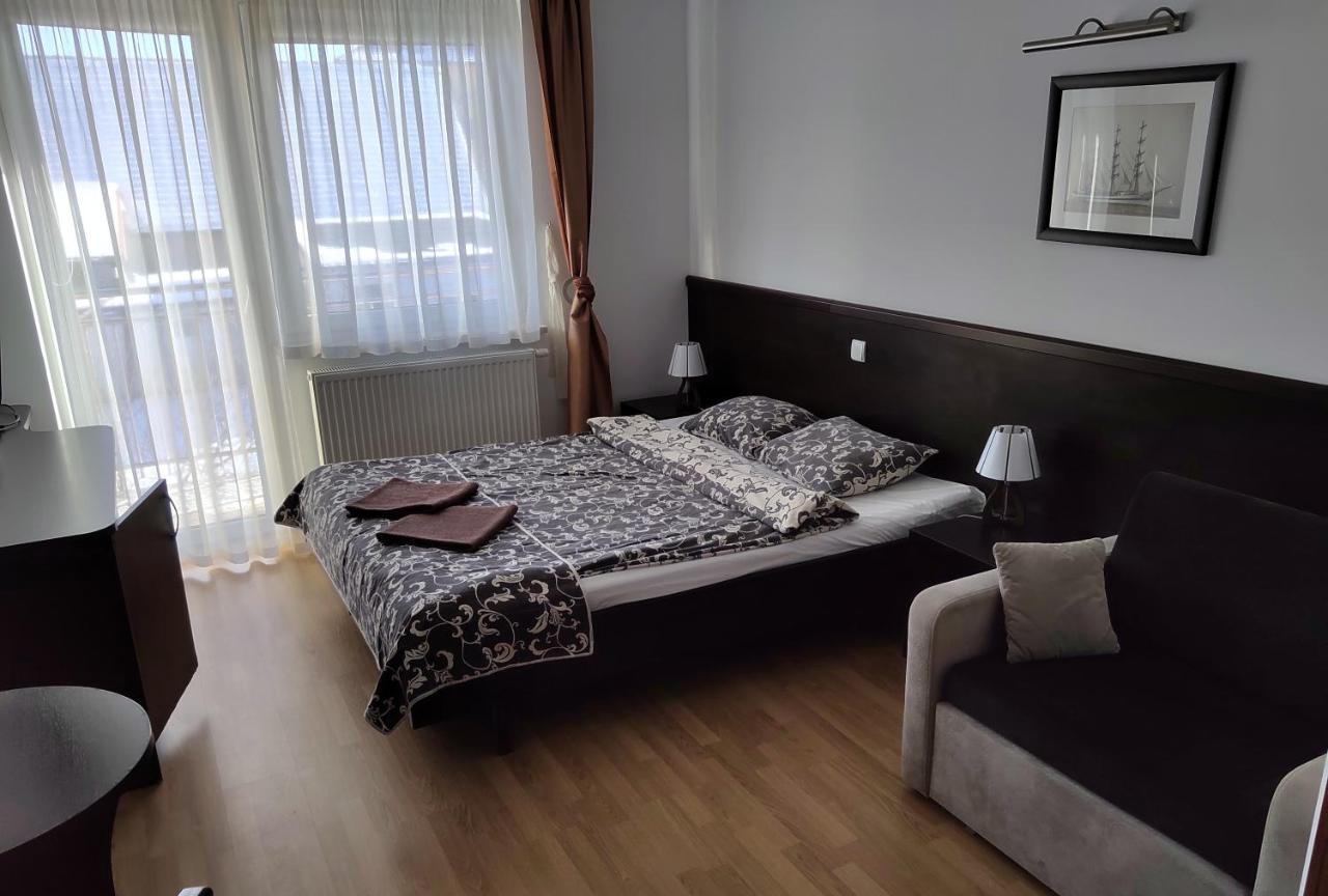 Willa Latarnik - Doskonala Lokalizacja, Blisko Atrakcji, 20Min Do Plazy Łeba Buitenkant foto